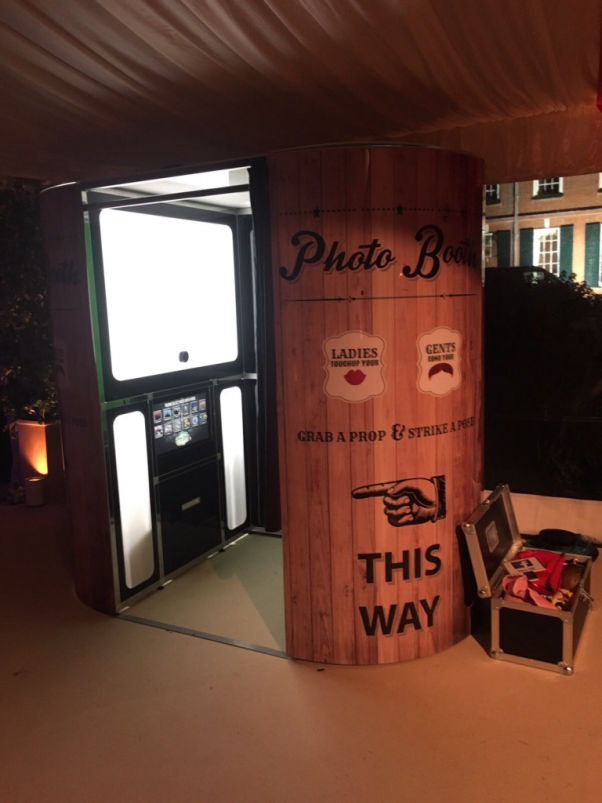 Photo booth hire ipswich
