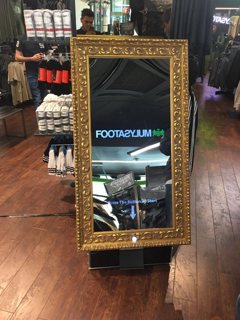 Corporate selfie mirror photo booth hire ipswich